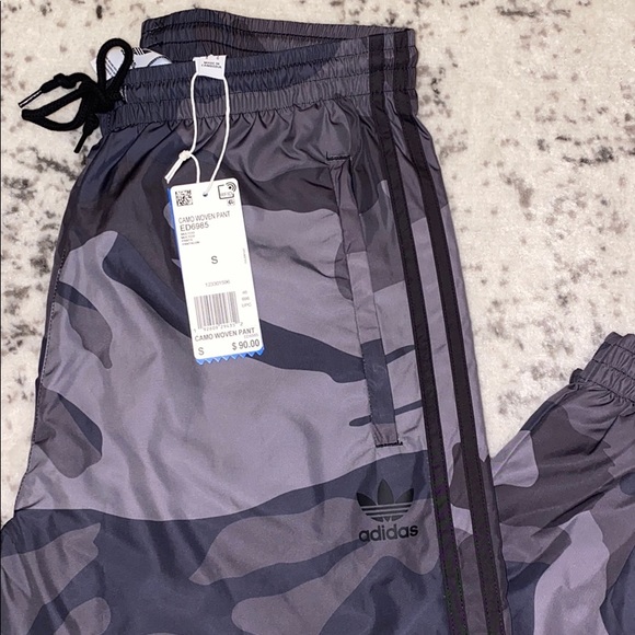 Camouflage Woven Pants - Picture 2 of 2